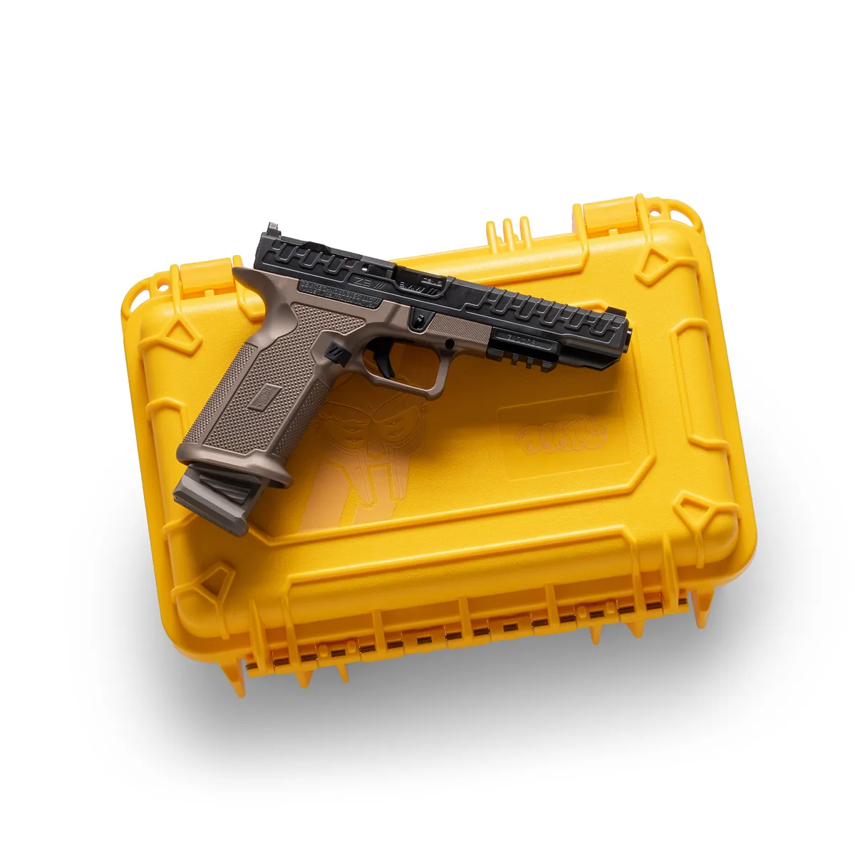 OZ9 V2 ELITE PISTOL – WRMFZY OZ DOOM XL, pistol on its hard case